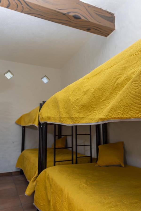 Hostal Maria Tepozteca Тепостлан Екстер'єр фото