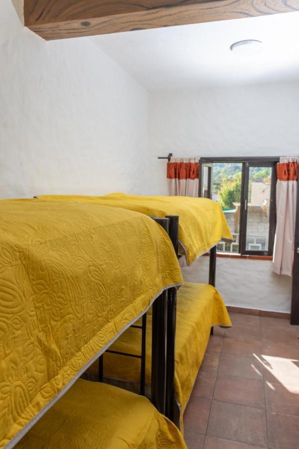 Hostal Maria Tepozteca Тепостлан Екстер'єр фото