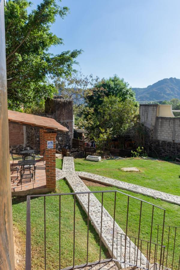 Hostal Maria Tepozteca Тепостлан Екстер'єр фото